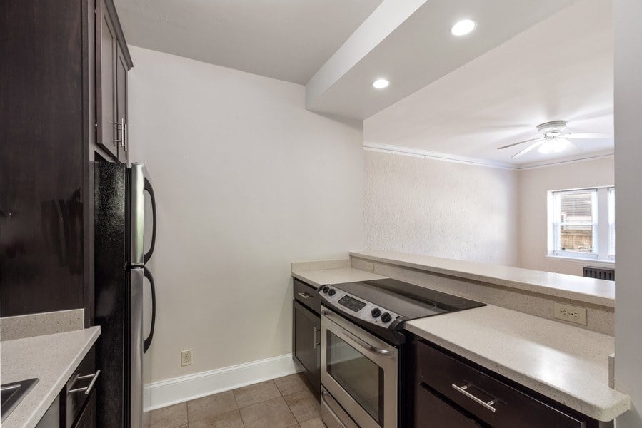 Cambridge Manor Apartments Image 9
