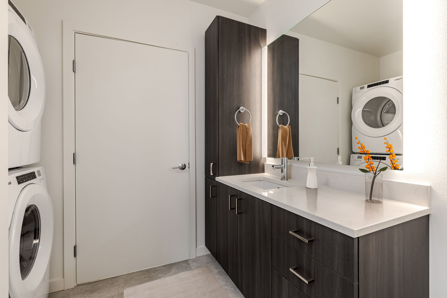 Copal Bellevue Apartments Image 10