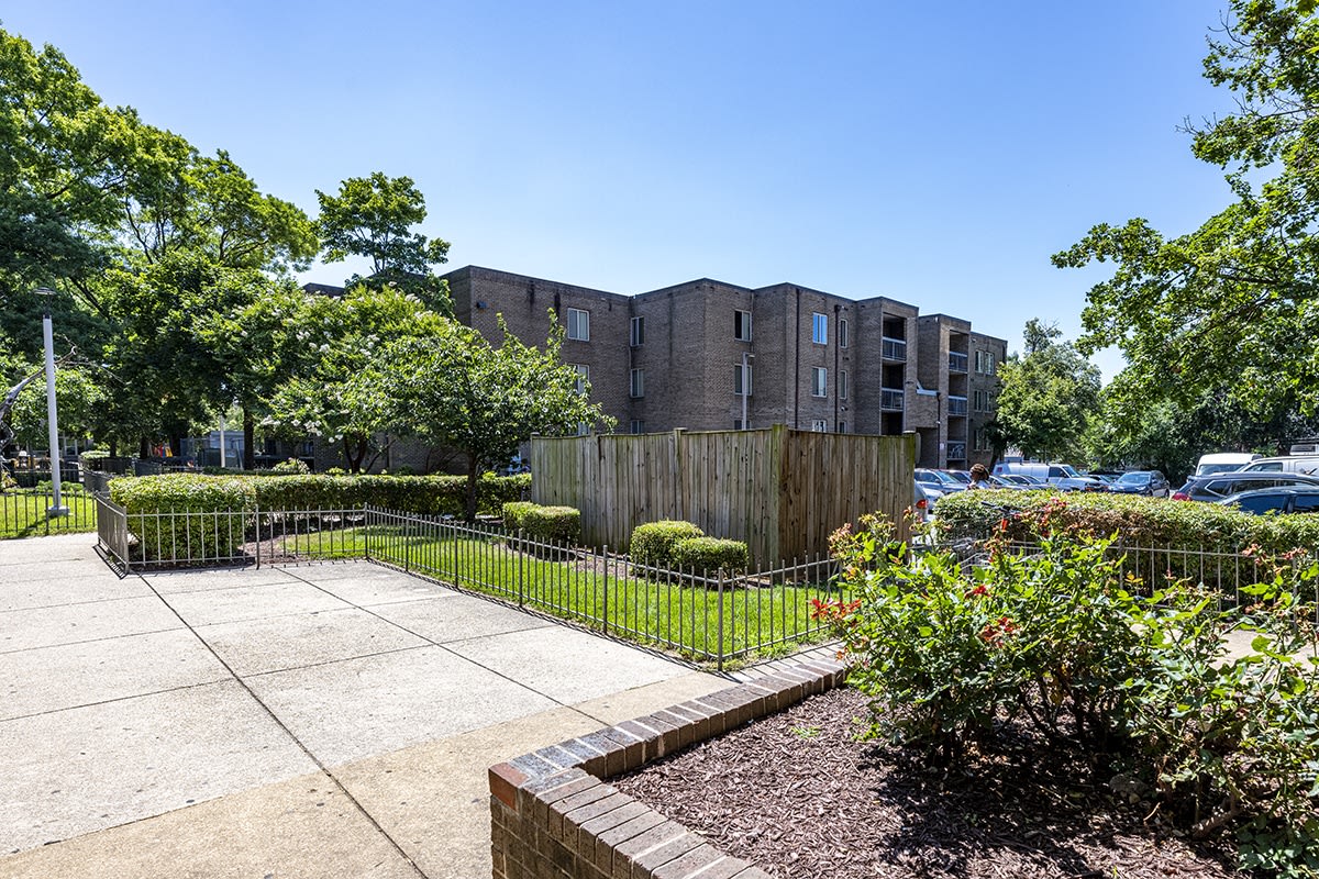 Affordable Housing - The Pentacle Group Apartments - Tax Credit Image 8
