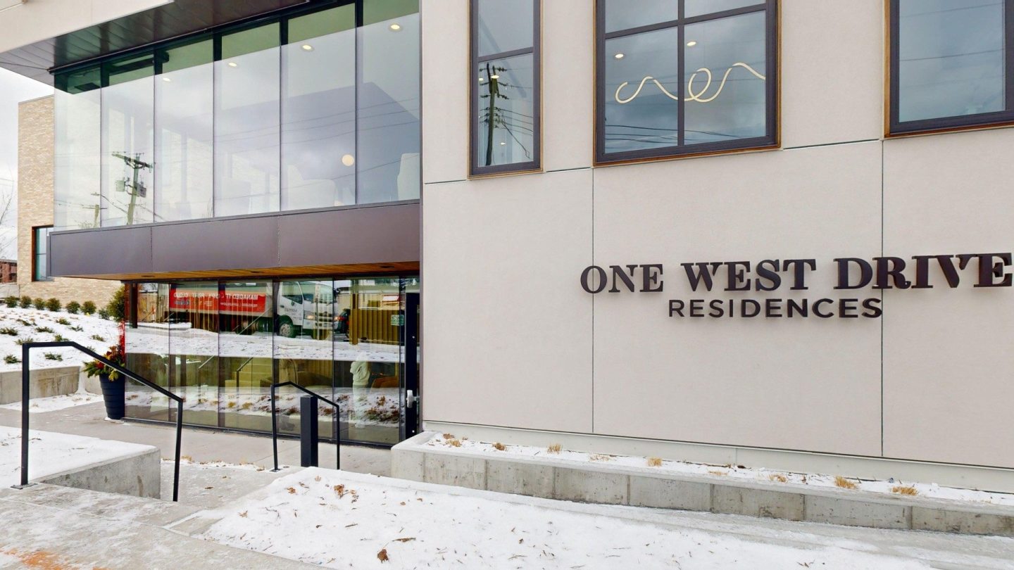 One West Drive Image 38