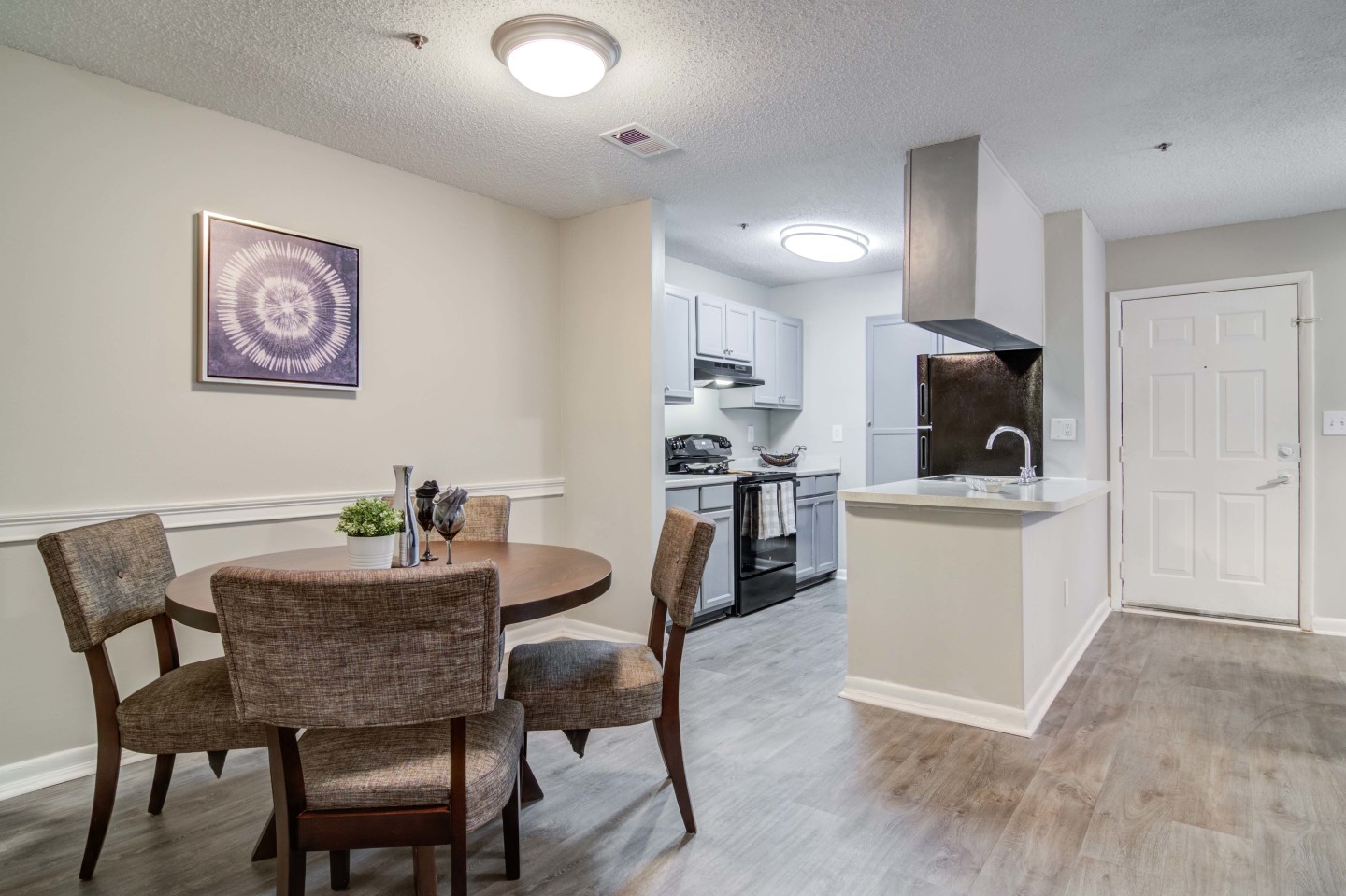 Flats at Riverview Image 3