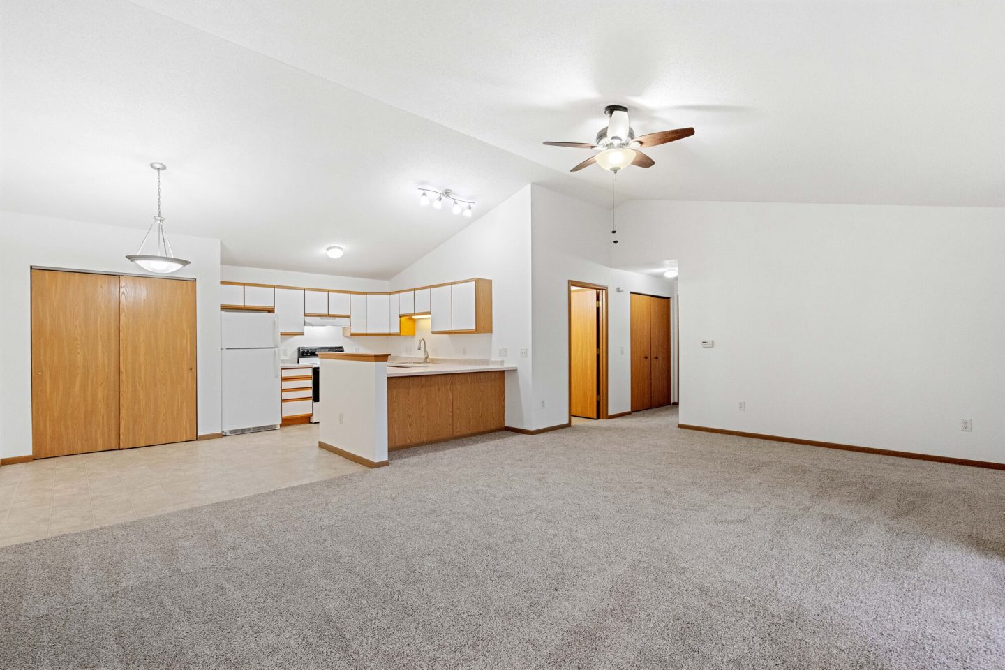 Oak Ridge Image 12