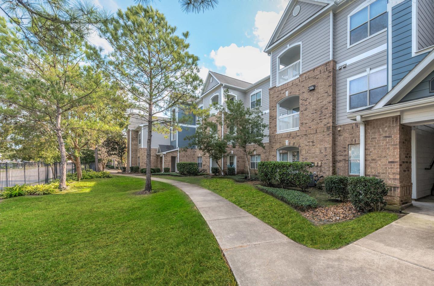Carrington Park at Gulf Pointe Image 41