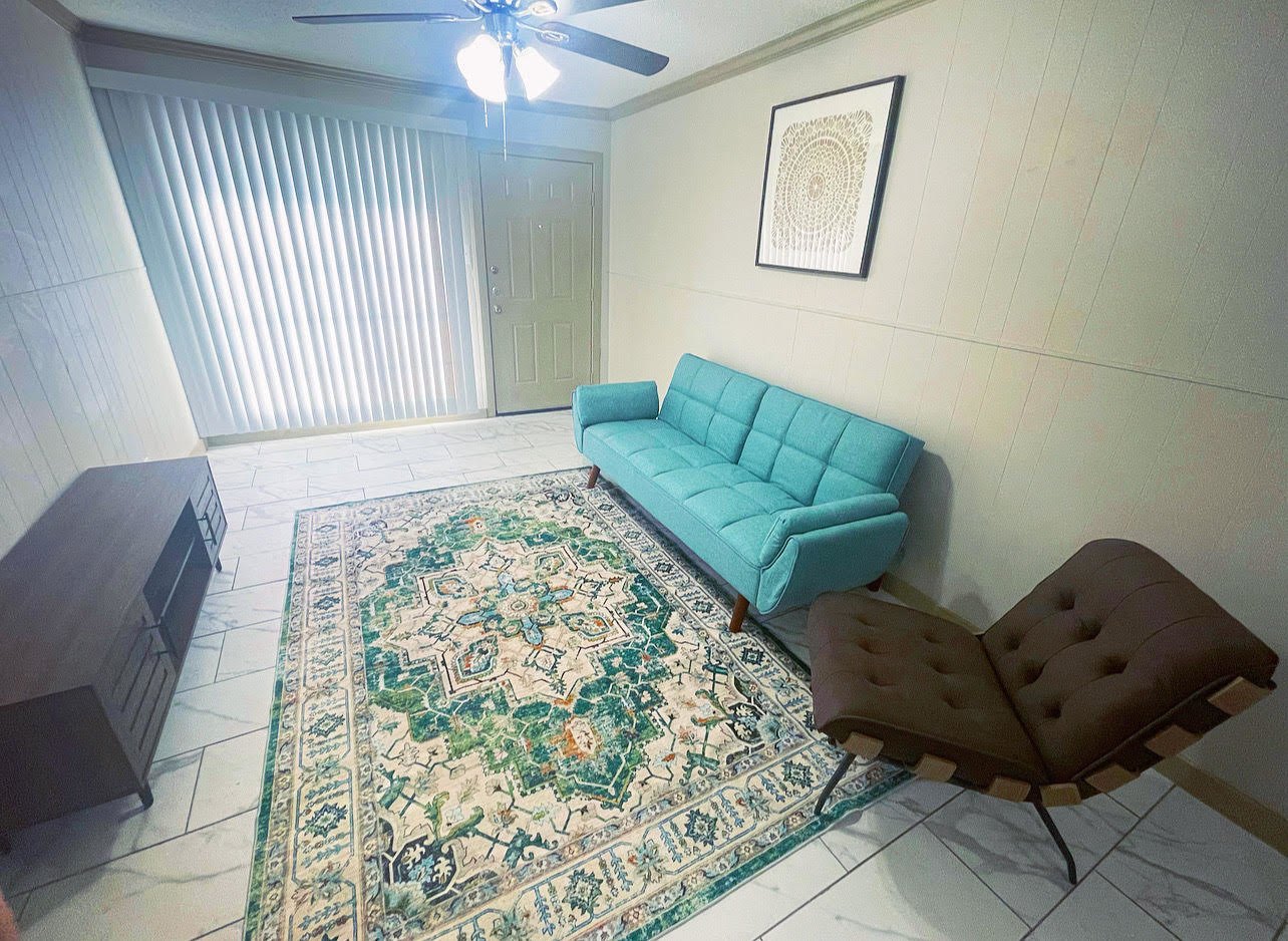Commerce Village Apartments Image 8