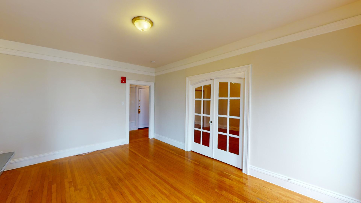 621 Stockton Image 24