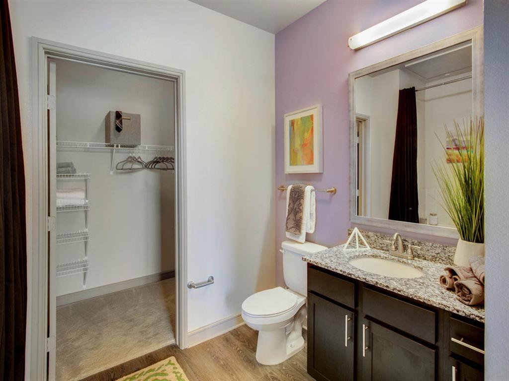 Fountain Pointe Las Colinas Image 57