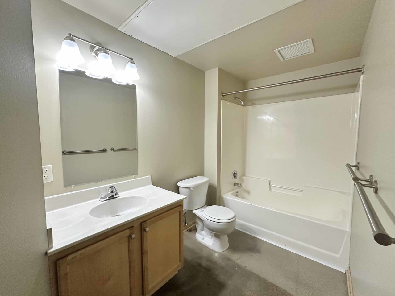 Commerce Building Apartments - Affordable Housing Image 32