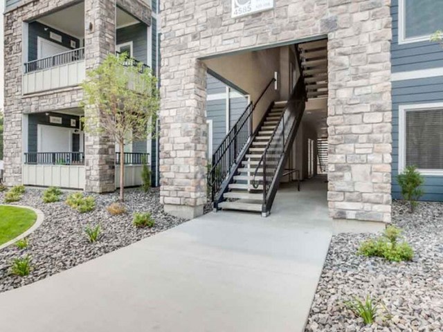 Kensington Apartments Image 59