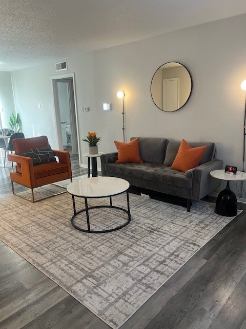 La Bella Apartments Image 3