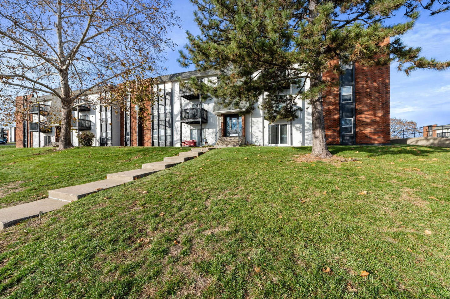 Oval Spring Apartments Image 20