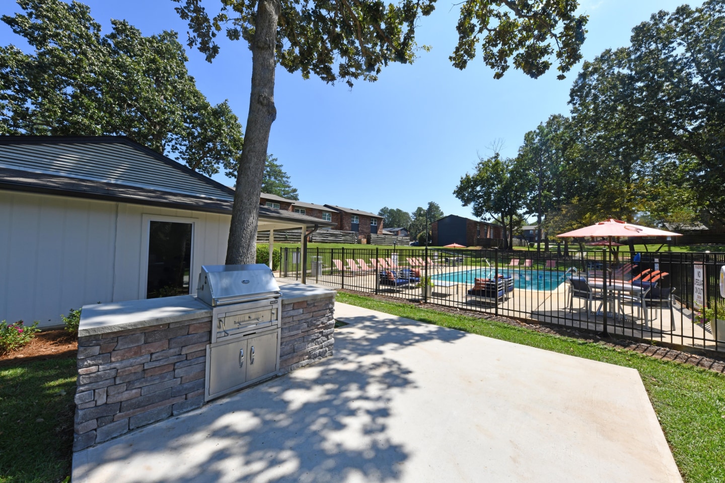 The Huntley Apartment Homes Image 22