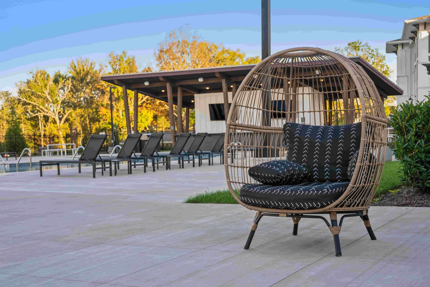 Farmhouse Luxury Apartments Image 14