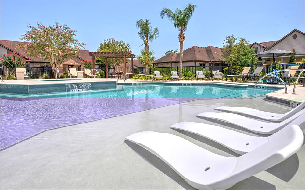 Attiva Pearland Active Living by Cortland - Senior Housing Image 16