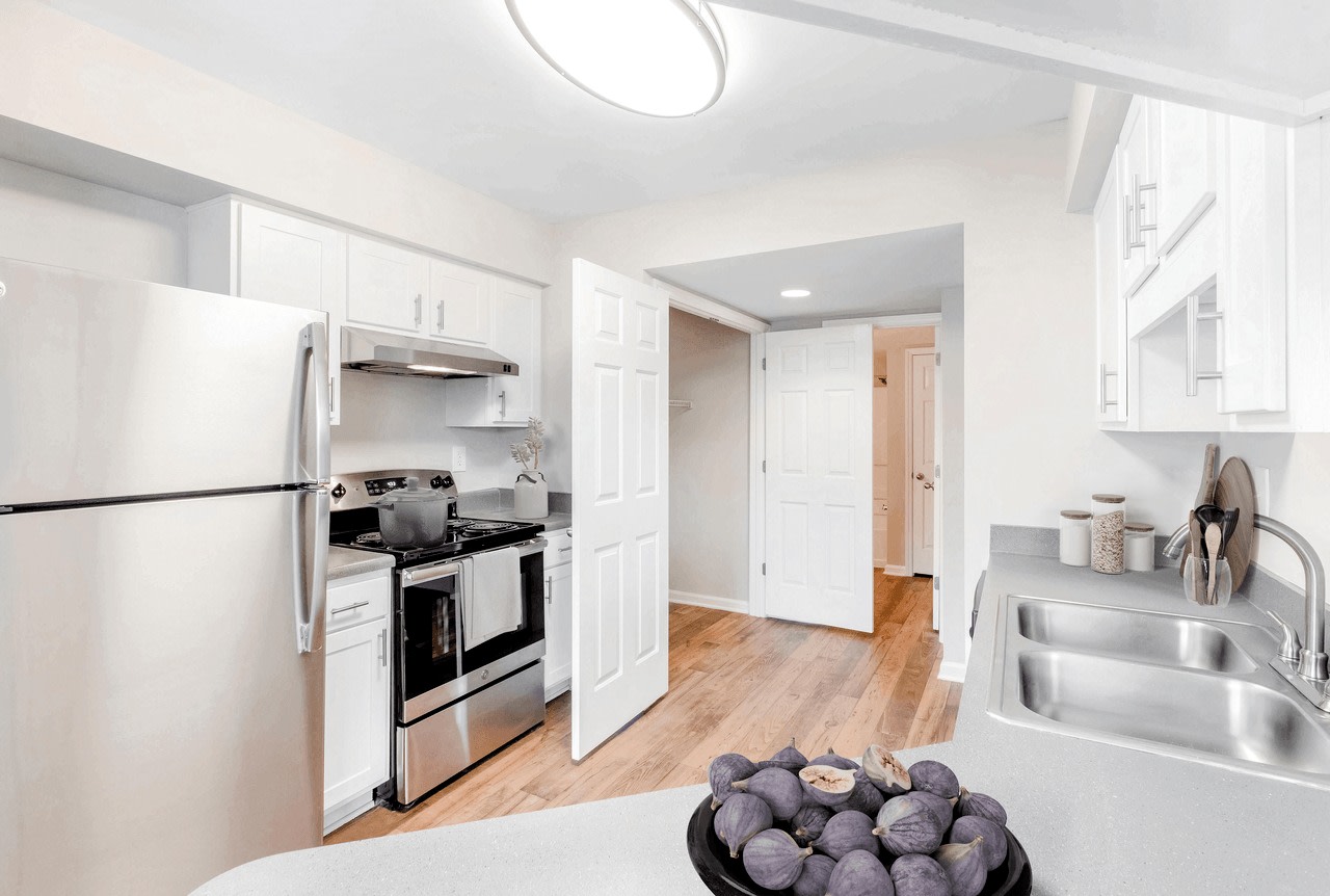 Affordable Housing - Caveness Farms Apartment Homes Image 71