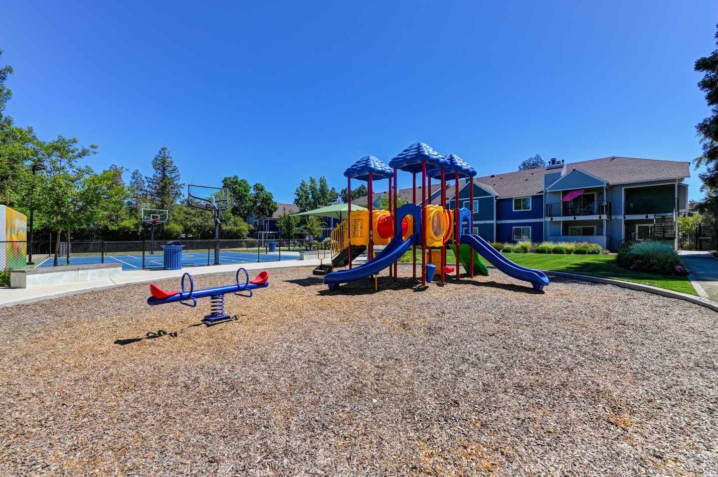 Salishan Apartment Homes Image 7