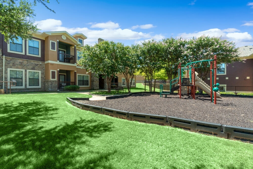 The Residences at Holland Lake Image 19