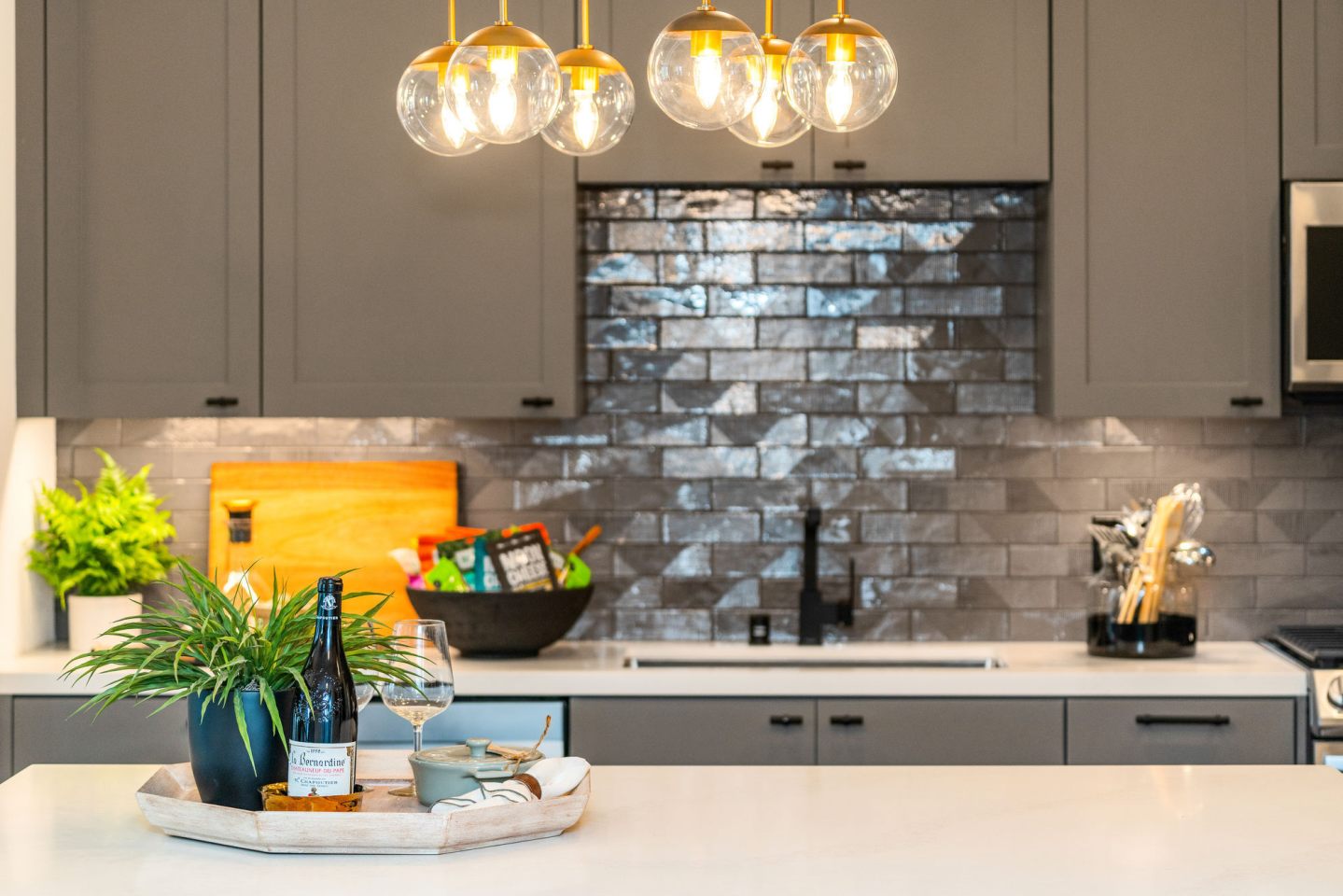 Halcyon House Image 96