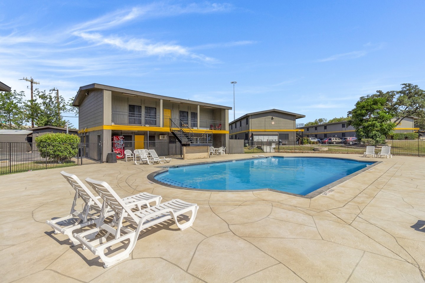 410 Heights Image 15