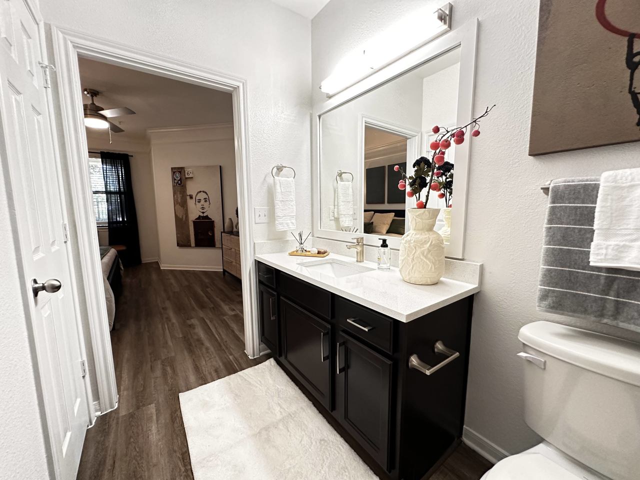 Grand Villas at Katy Image 2