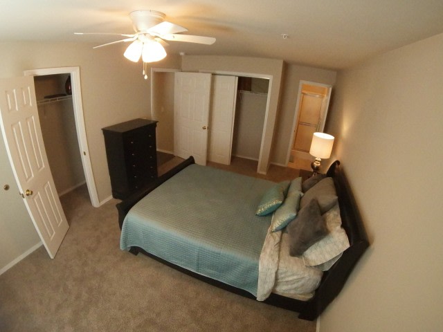 Tall Grass Apartments Image 10
