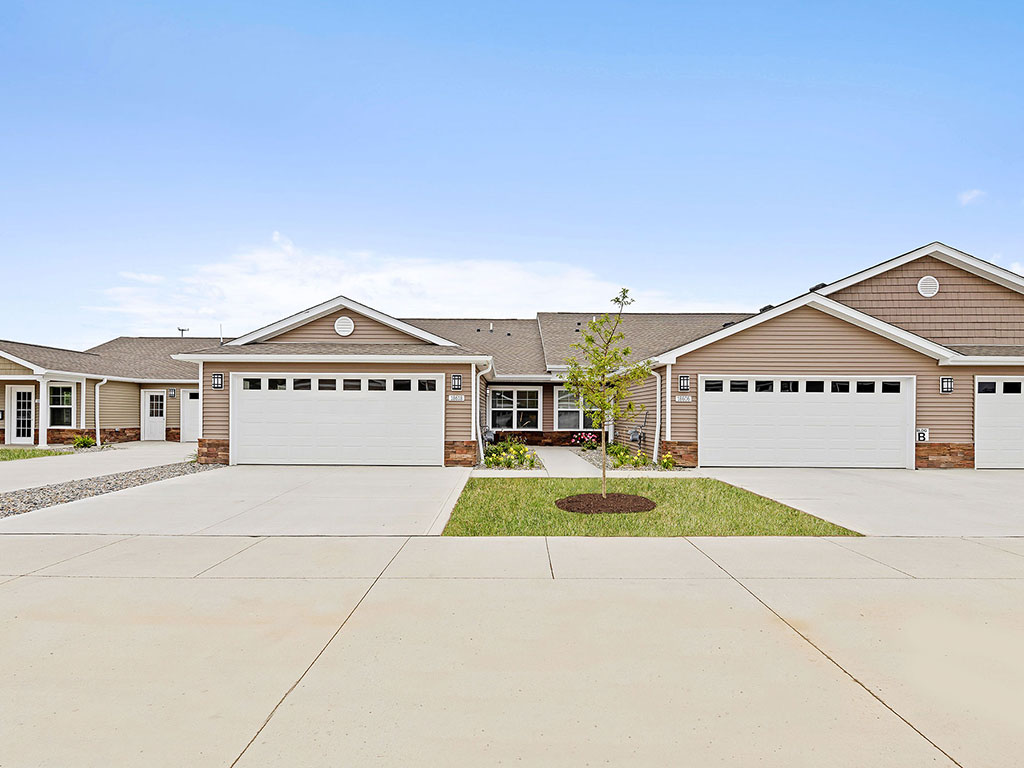 Redwood Charlotte Ridge Road Image 1