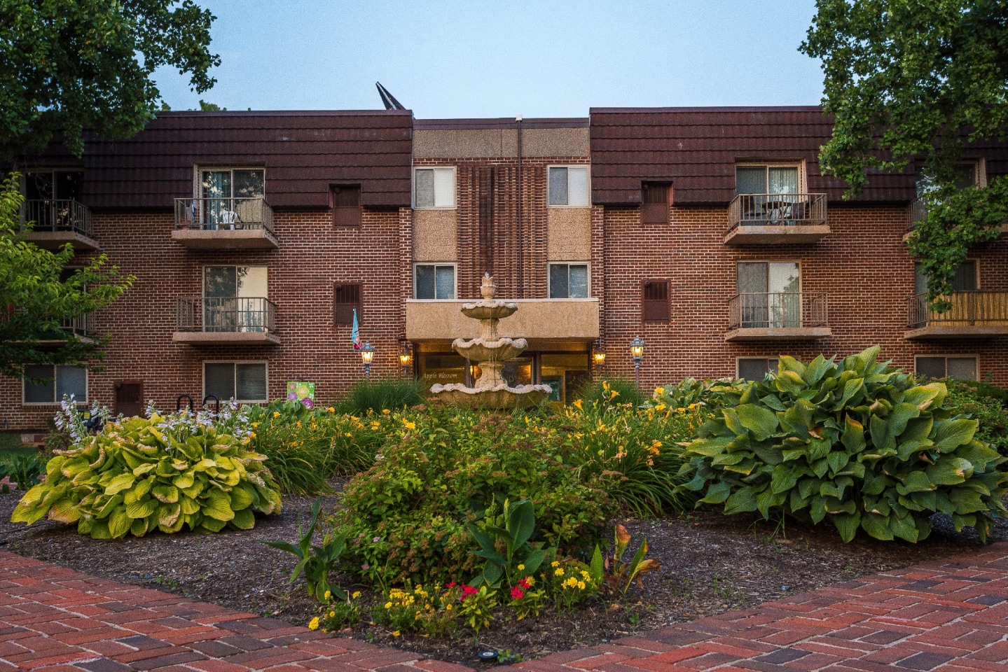 Fountain Gardens Image 11