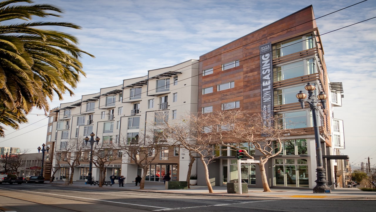 2175 Market Image 29