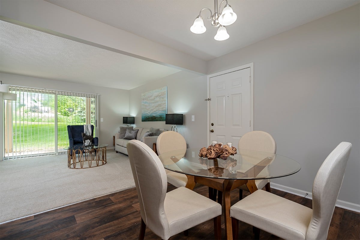 Beacon Lake Apartments Image 7