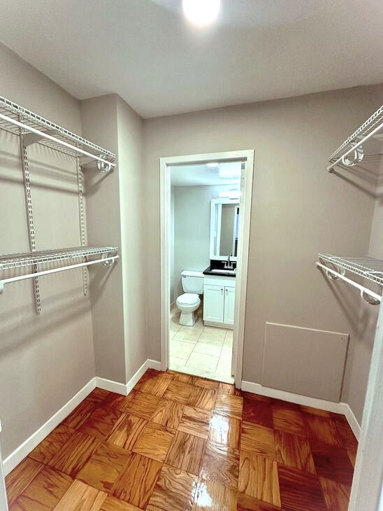 8200W Apartments Image 11