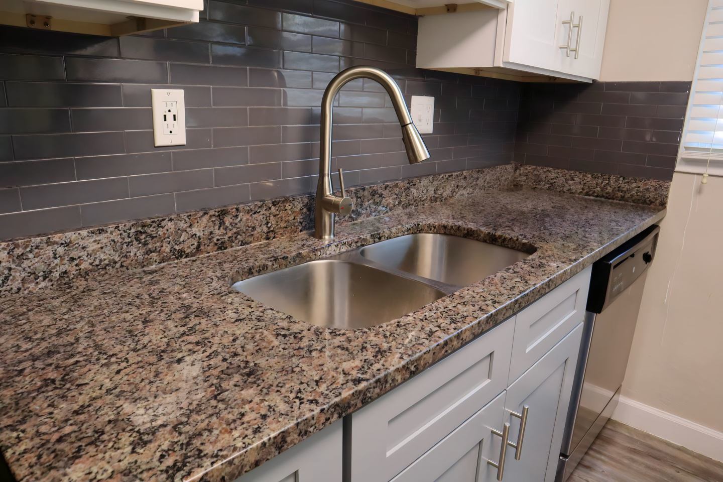 Creekwood Apartments Image 6