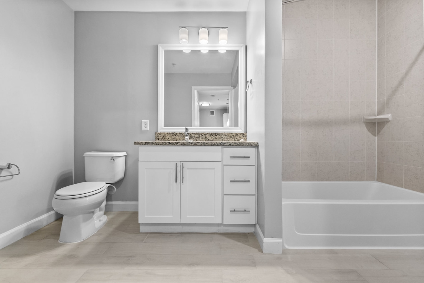 Harbor Pointe Image 93