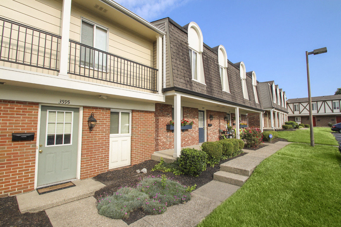 Village East Image 16