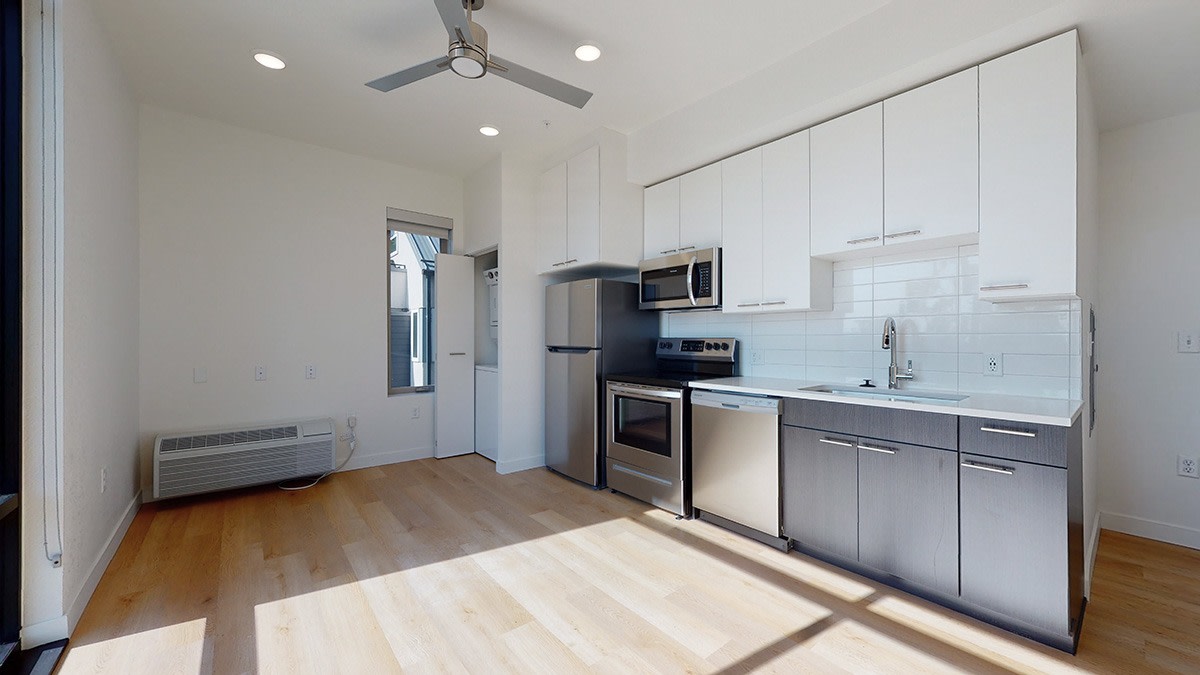 Proto Apartments Image 19