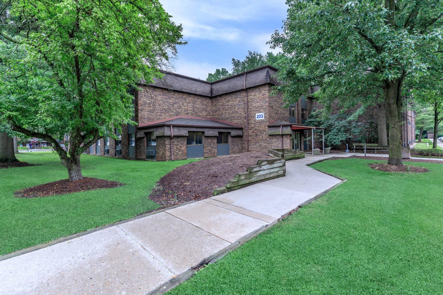 The Bluffs Apartments Image 33