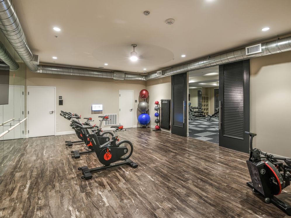 Avalon Cerritos Image 9