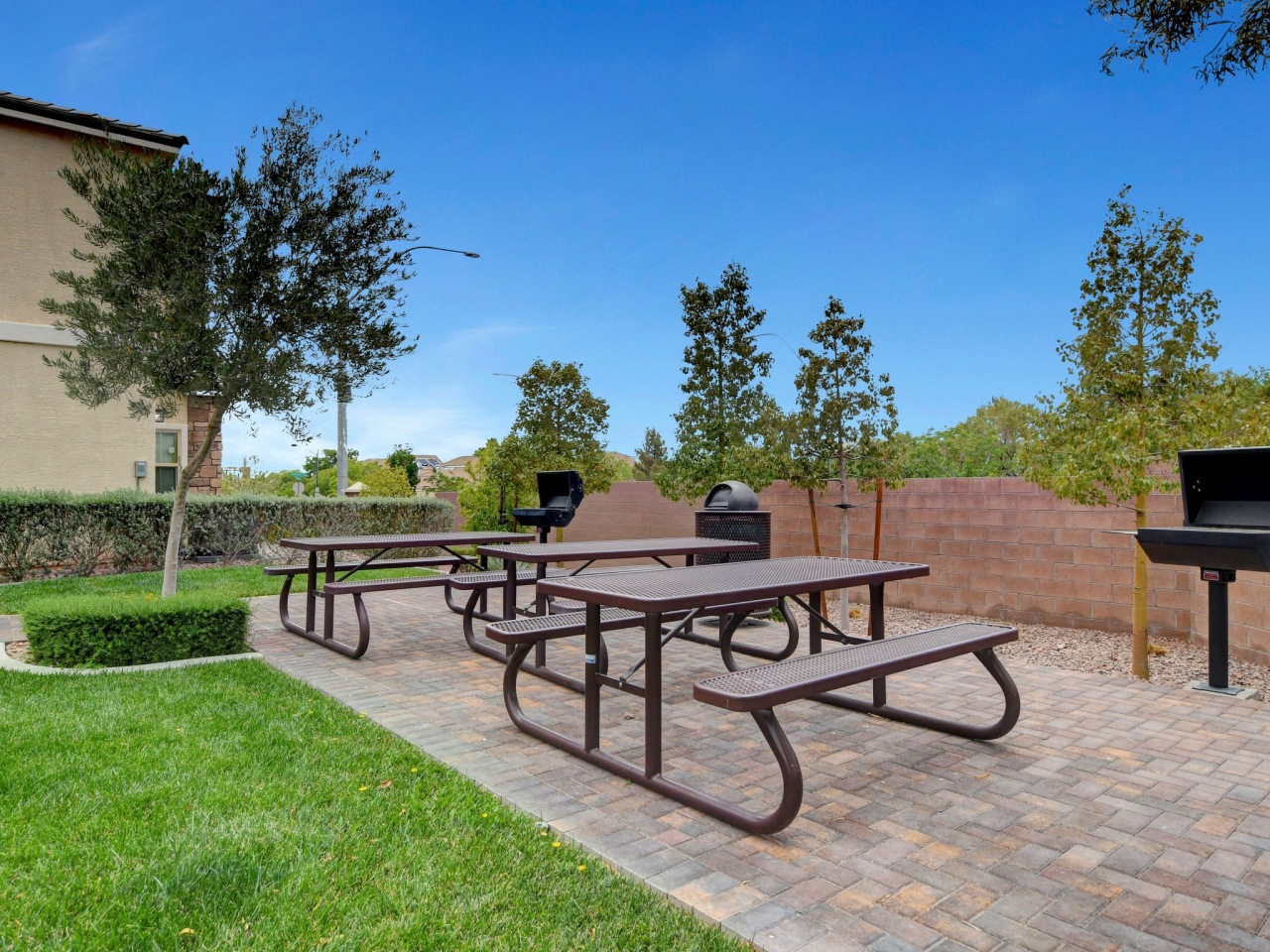 Gleneagles Village Townhomes Image 19