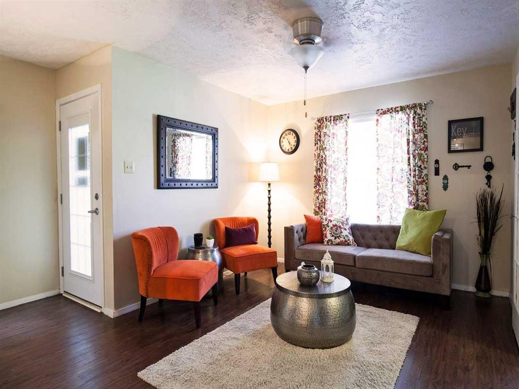 Hunters Point Apartments Image 18