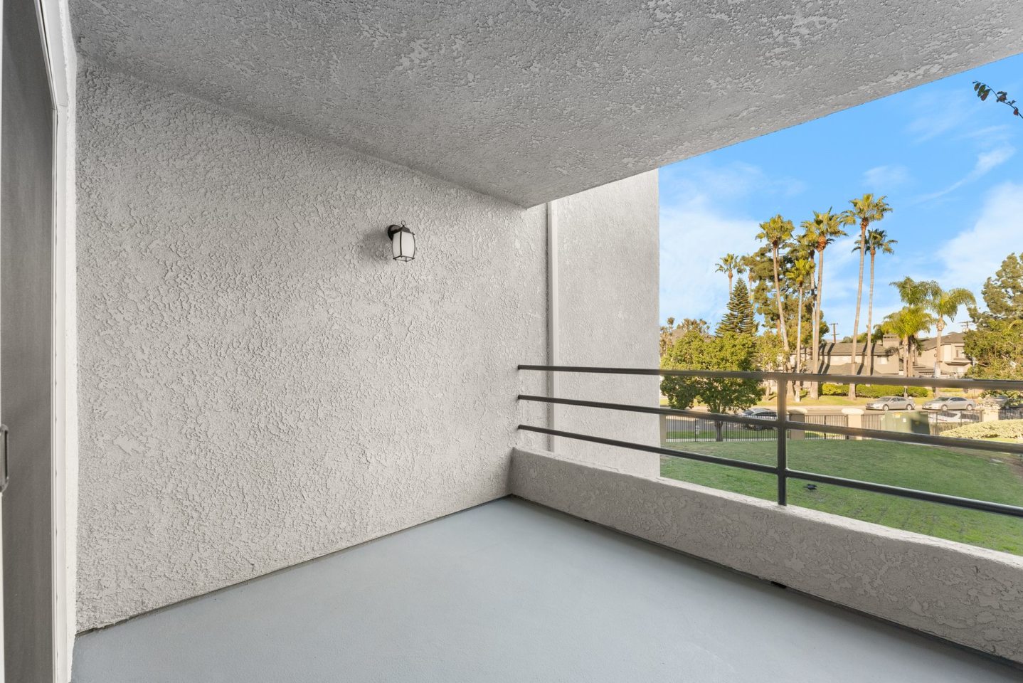 The Grand Costa Mesa Image 15