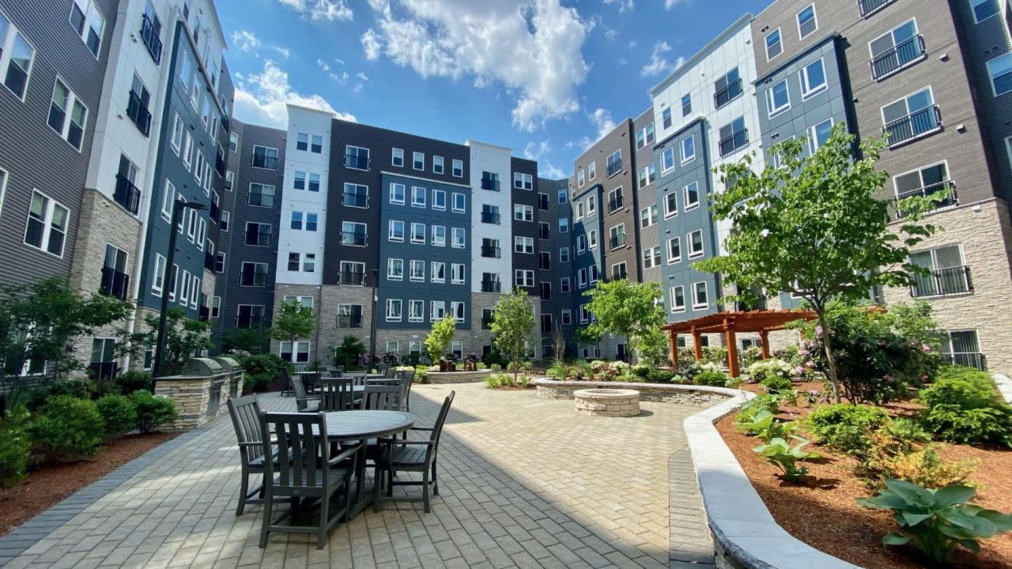 The Residences at Crosspoint Image 2