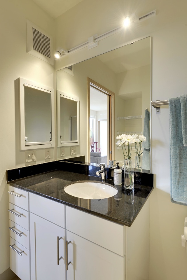 Coze Flats Image 9