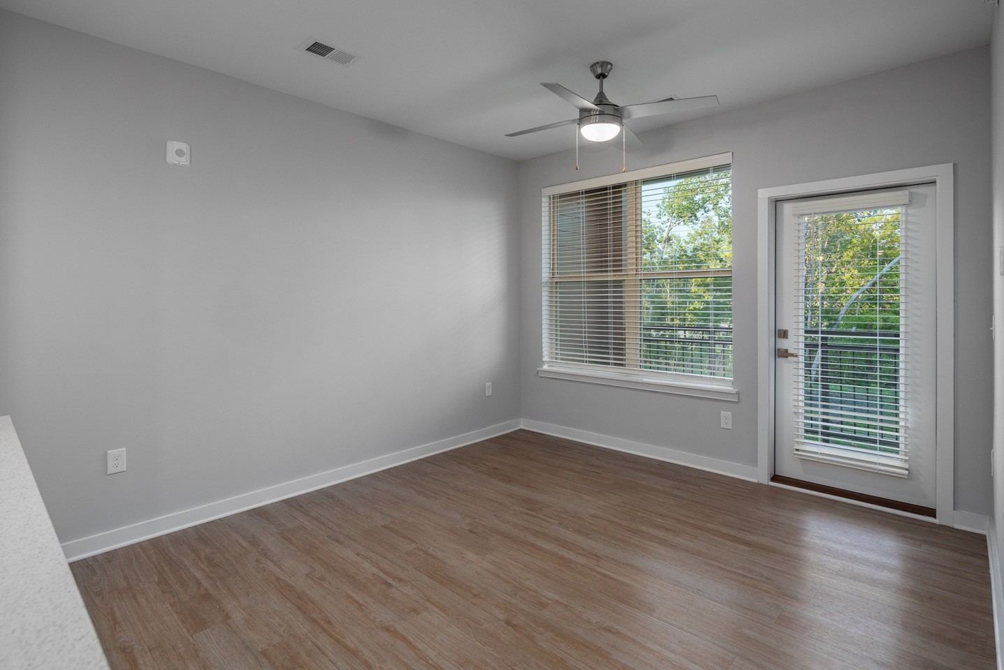 Enclave at Providence Luxury Apartments Image 17