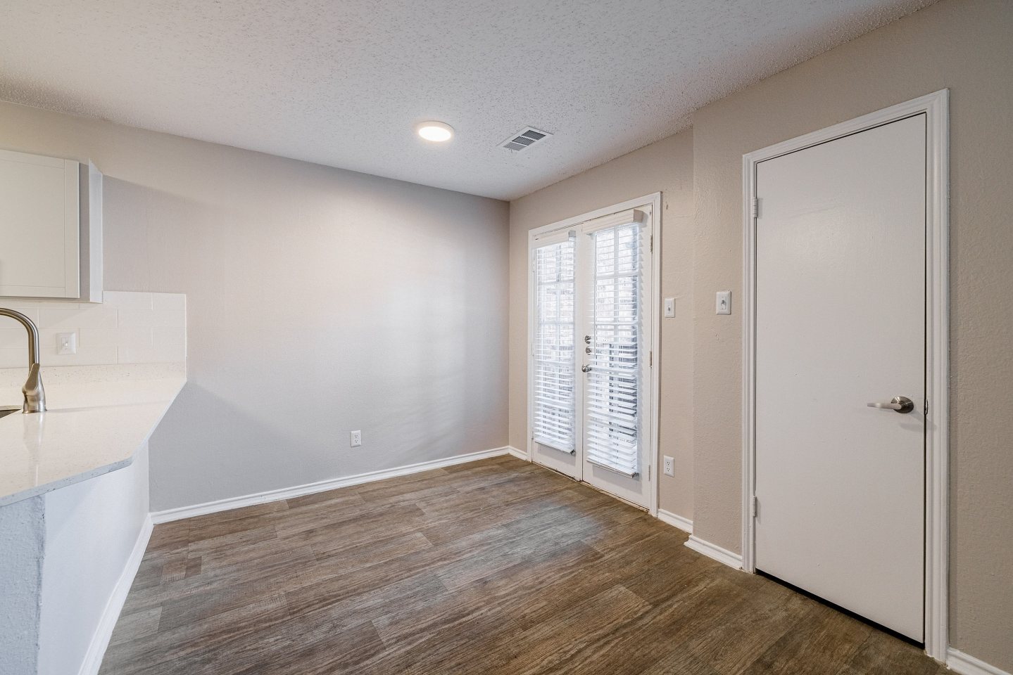 Wray North Dallas Image 7