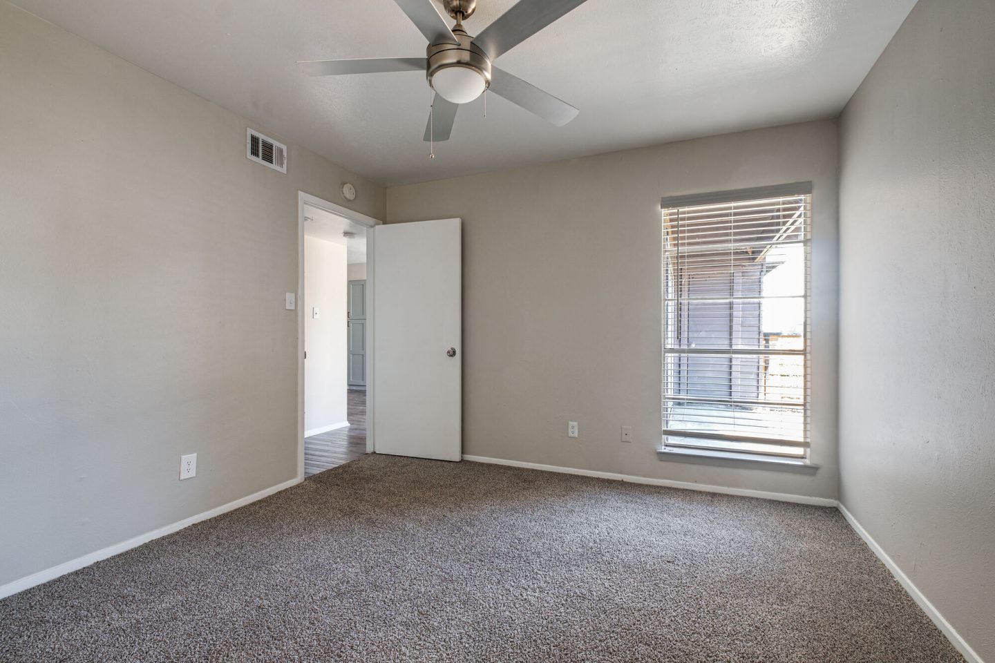 Barrett Image 35