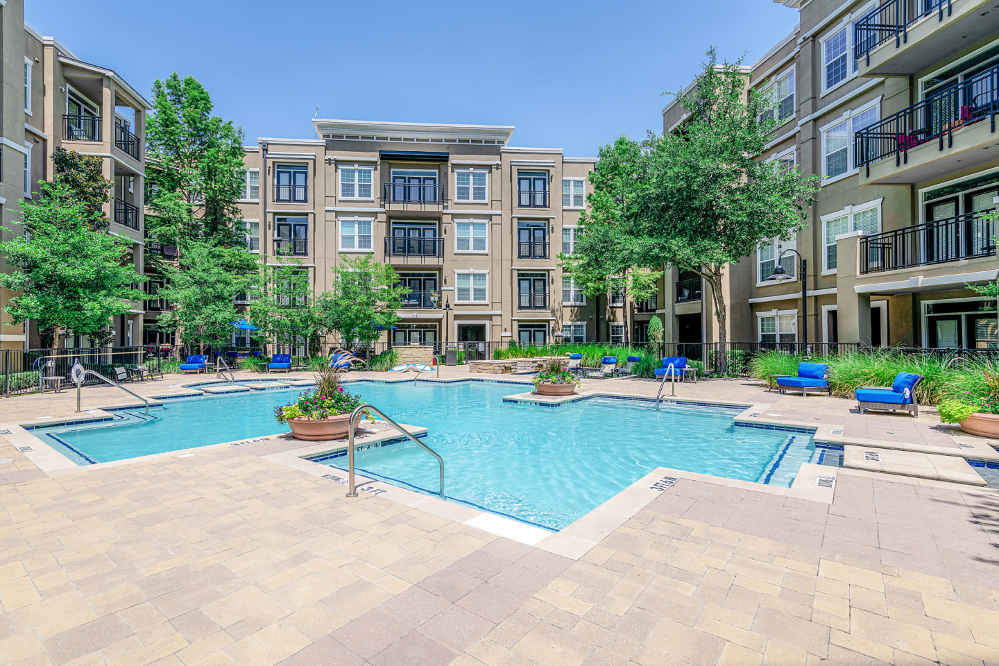 Via Las Colinas Image 22