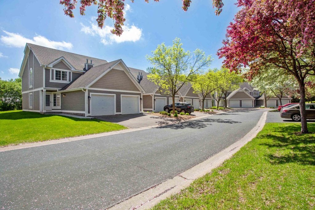 Seasons Villas Image 1
