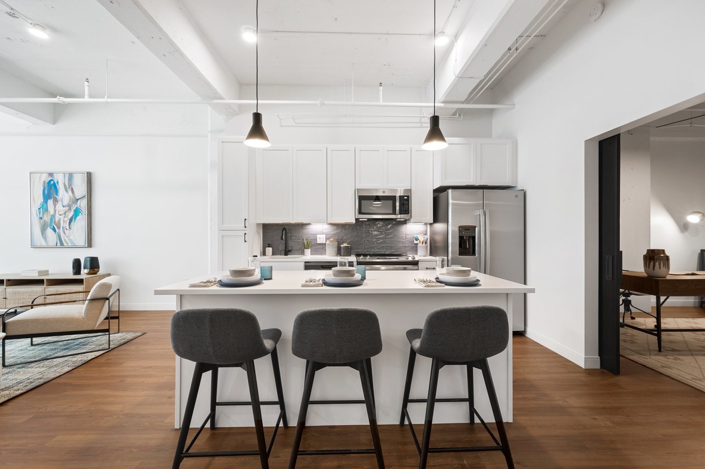 The Victor Luxury Apartments Image 12
