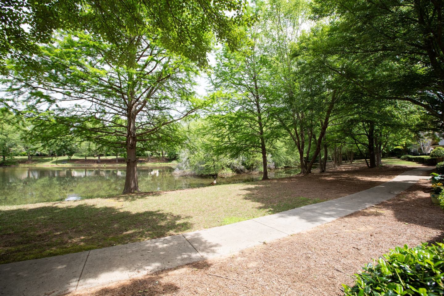 Lakeside Villas Image 25
