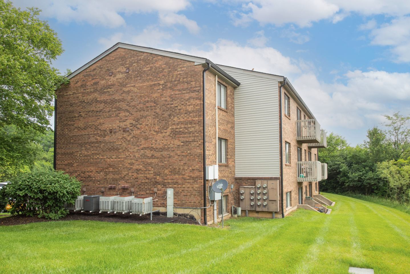 Woodridge Apartments Image 43