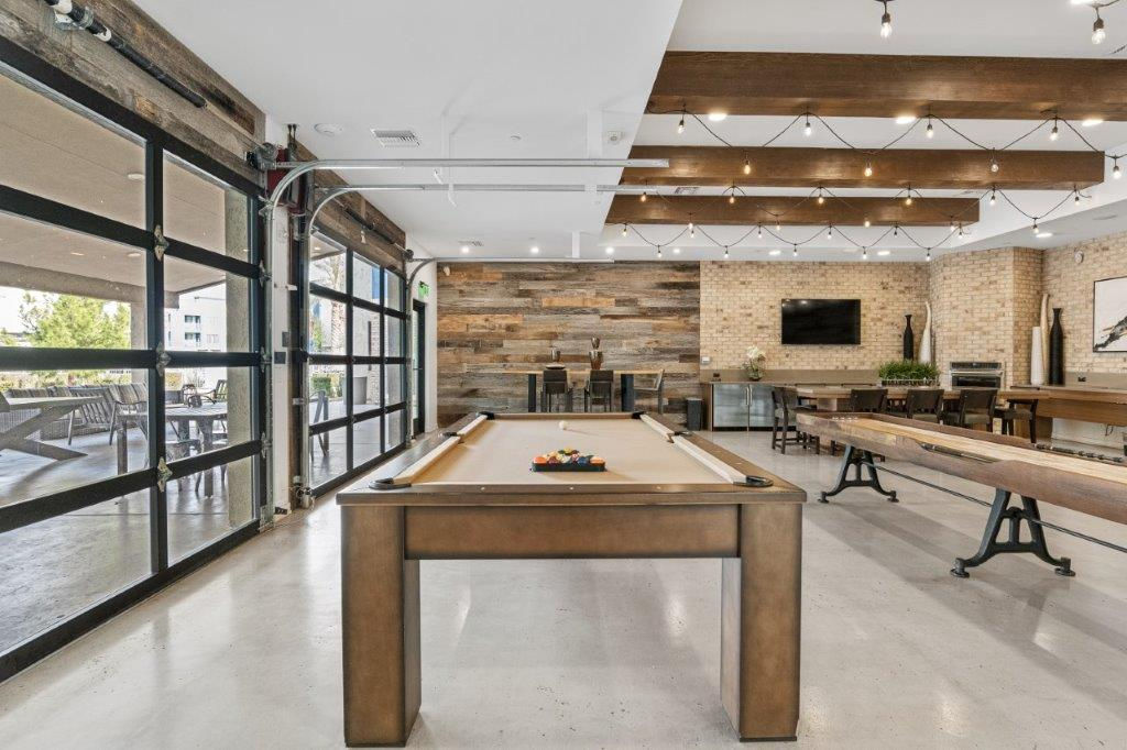Palms Luxury Apartments Image 4
