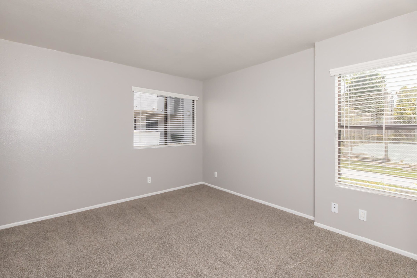 Palm Court Apartment Homes Image 38